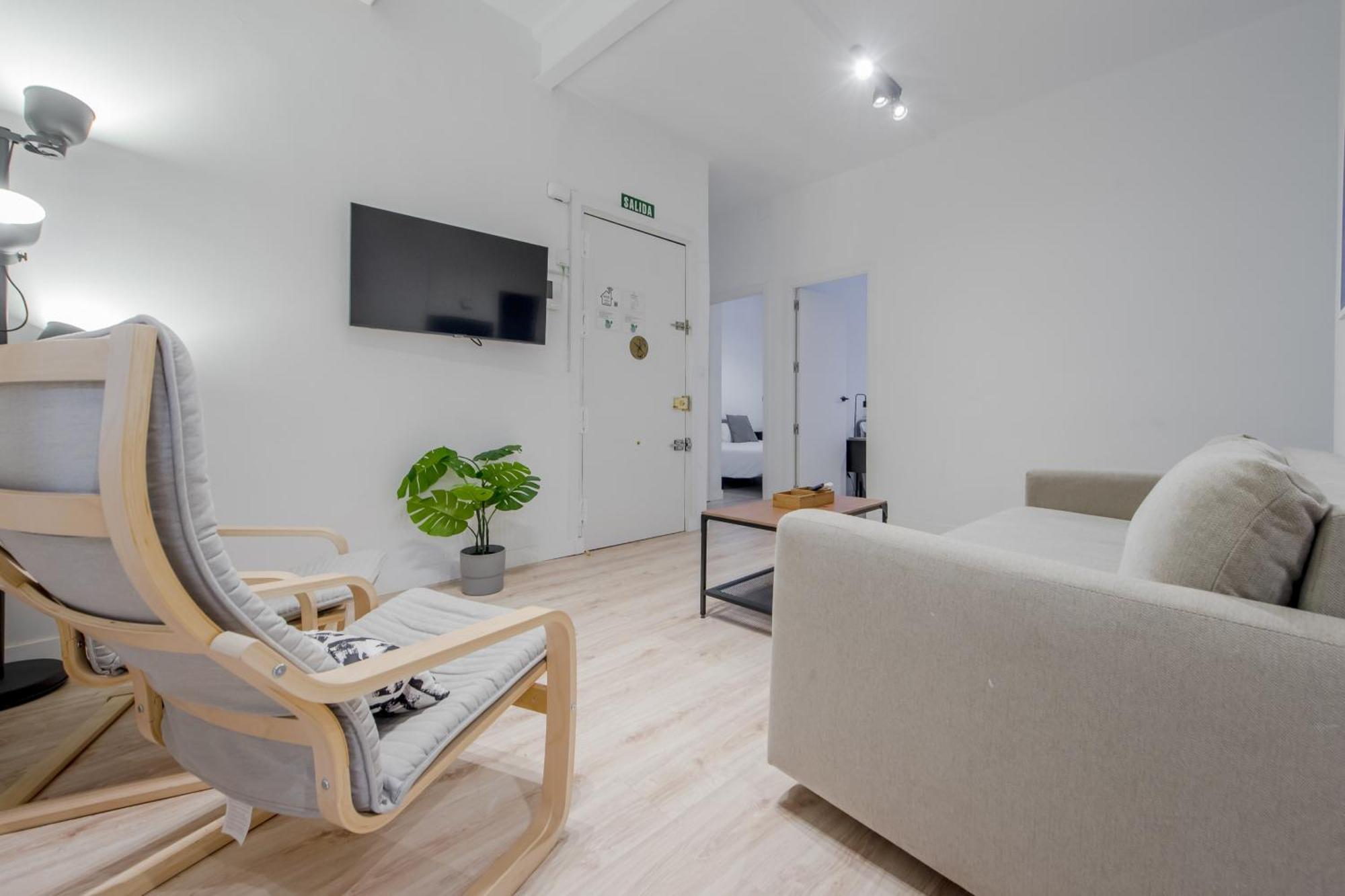 Premium Apt Para 9Pax En Calle Olmo - Centro De Madrid E1 エクステリア 写真