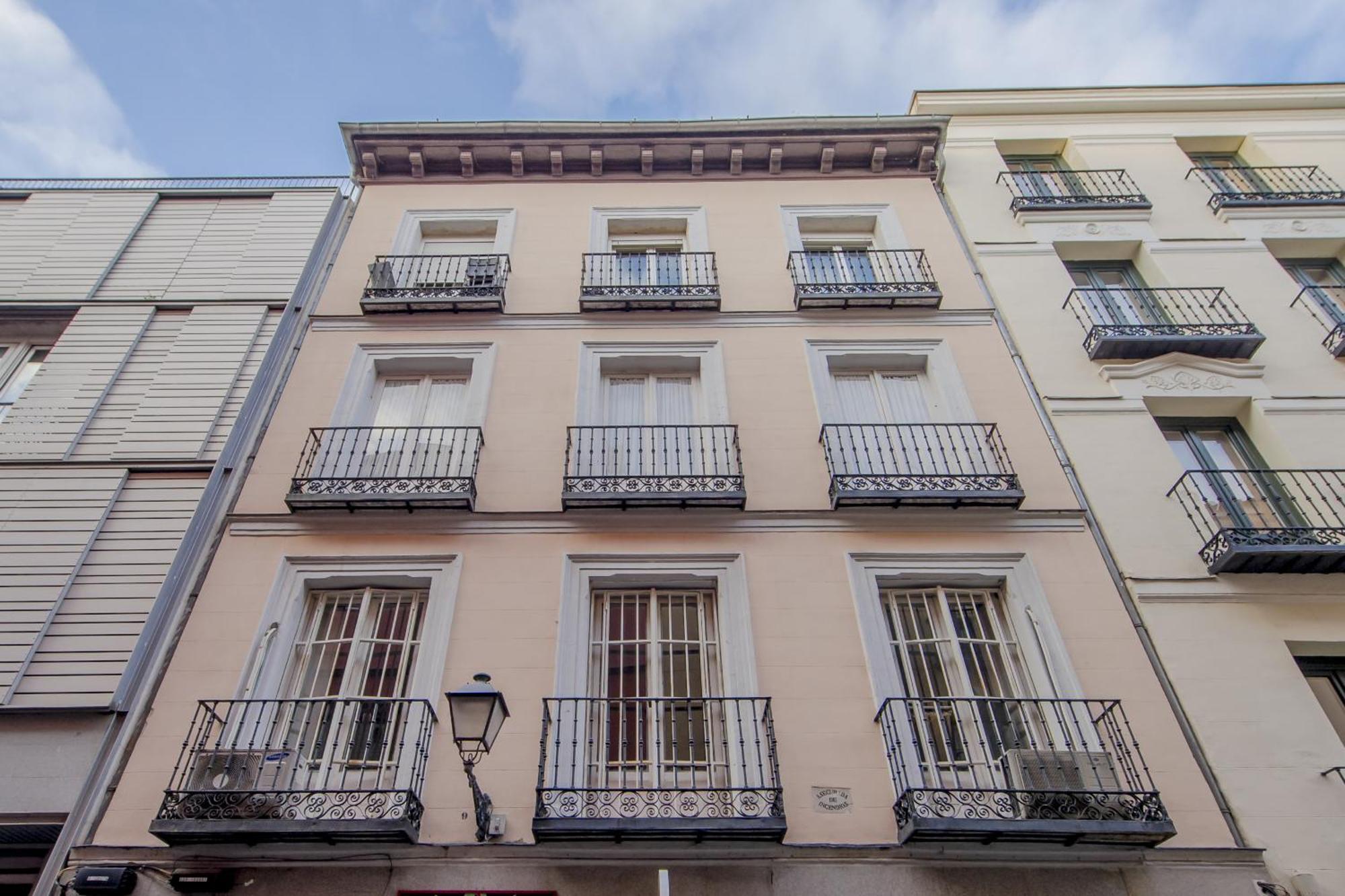 Premium Apt Para 9Pax En Calle Olmo - Centro De Madrid E1 エクステリア 写真